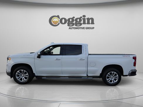 Used 2022 Chevrolet Silverado 1500 LTZ w/ LTZ Premium Package image 2