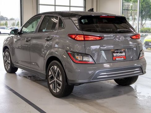 Used 2023 Hyundai Kona SE FWD image 9