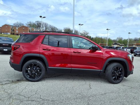 New 2026 GMC Terrain Elevation w/ Black Edition FWD image 18