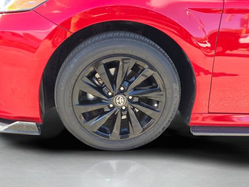 Used 2024 Toyota Camry LE image 10