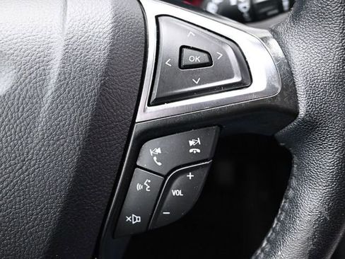 Used 2024 Ford Edge SEL AWD/4WD image 34