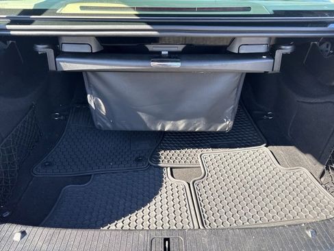 Used 2013 Mercedes-Benz E 350 Sedan image 11