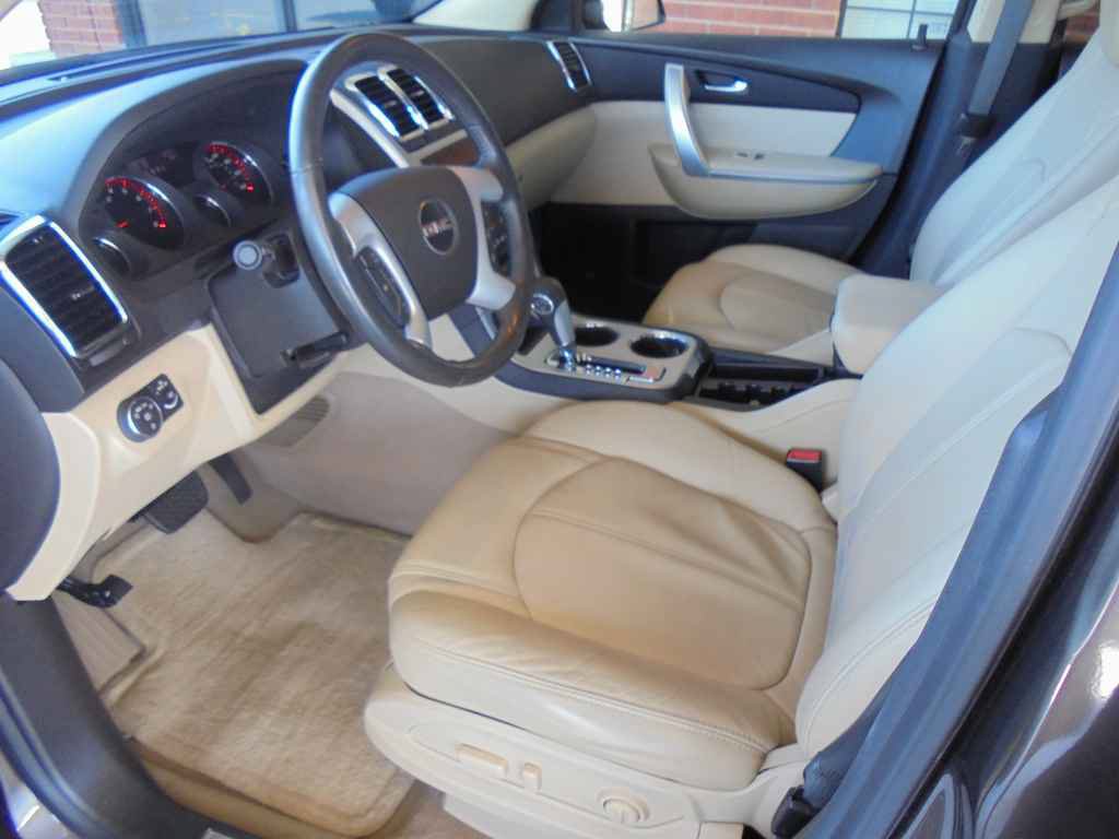 Used 2012 GMC Acadia SLT FWD image 7