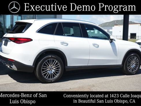 Used 2026 Mercedes-Benz GLC 300 4MATIC image 9