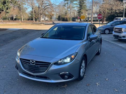 Used 2016 MAZDA MAZDA3 i Touring image 2