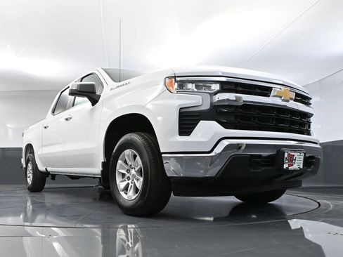 Used 2023 Chevrolet Silverado 1500 LT image 56