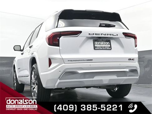 New 2026 GMC Terrain Denali image 17