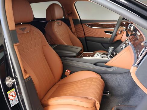New 2026 Bentley Flying Spur Plug-In Hybrid AWD/4WD image 22