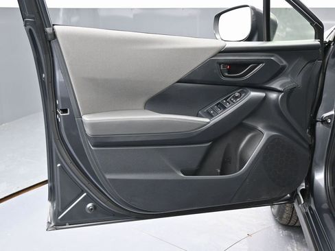 Used 2024 Subaru Crosstrek 2.0i Premium w/ Crosstrek Mirror Package image 38