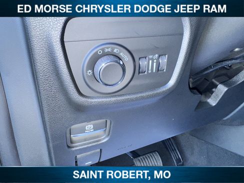 New 2025 Jeep Grand Cherokee L Altitude AWD/4WD image 23
