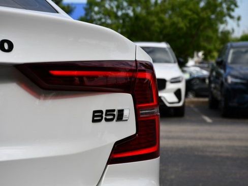 Used 2023 Volvo S60 B5 Plus w/ Climate Package image 11