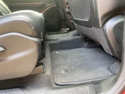 Used 2021 Jeep Grand Cherokee L Limited image 16