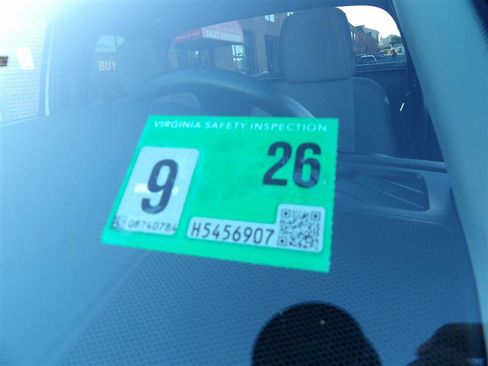 Used 2021 Toyota Tacoma 2WD Access Cab image 25