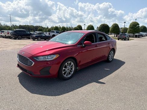 Used 2020 Ford Fusion SE FWD image 7