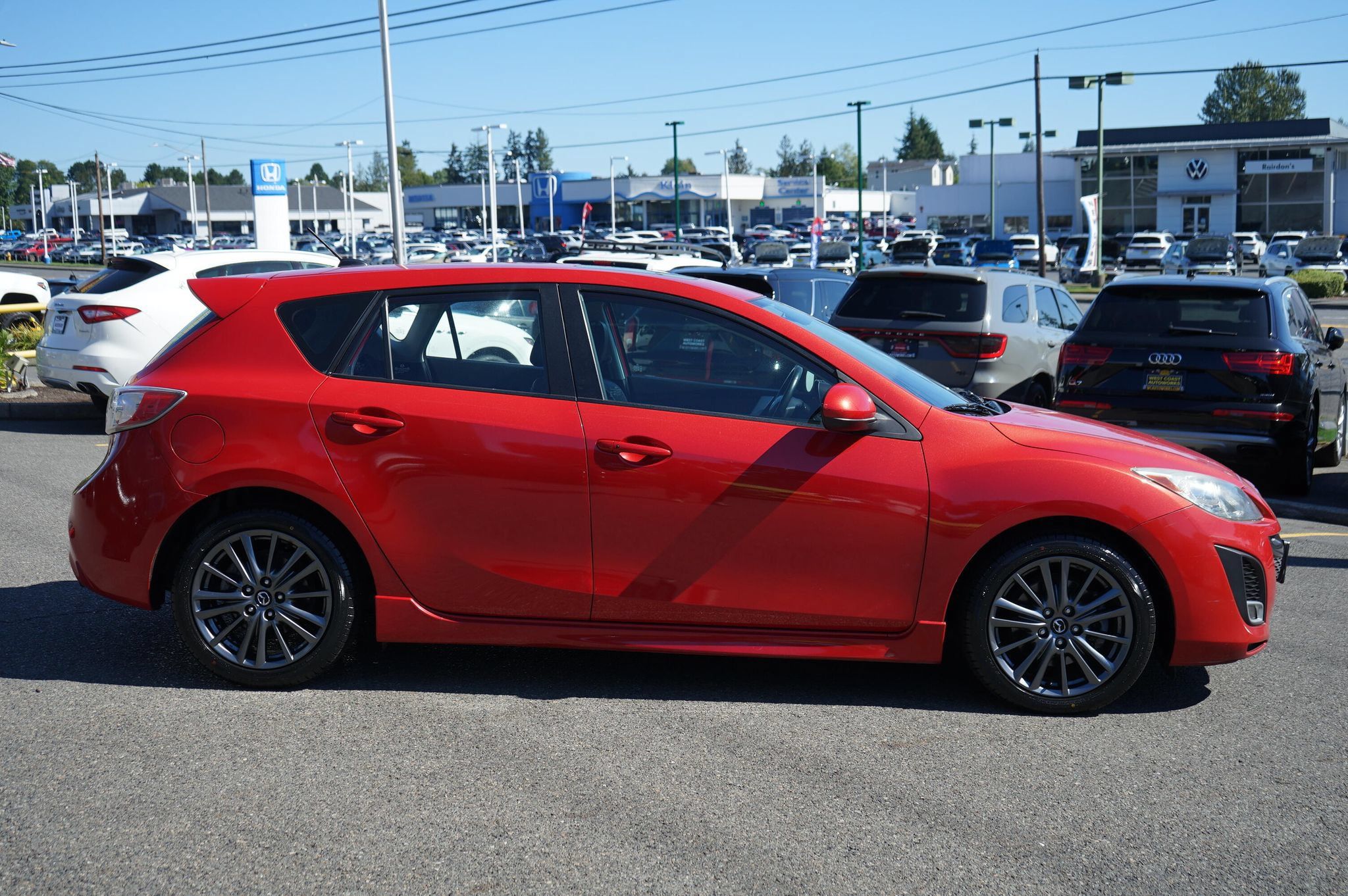 Used 2011 MAZDA MAZDA3 s Grand Touring w/ Tech Pkg FWD image 6