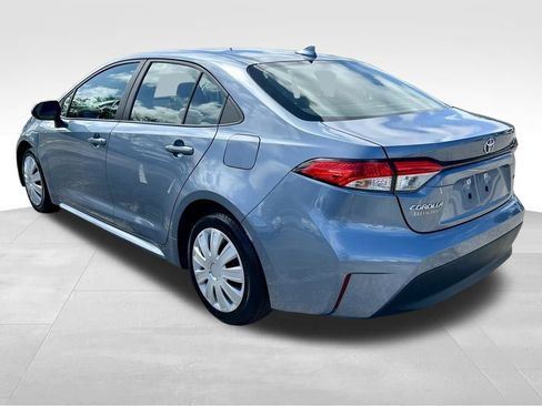 Used 2023 Toyota Corolla LE image 7