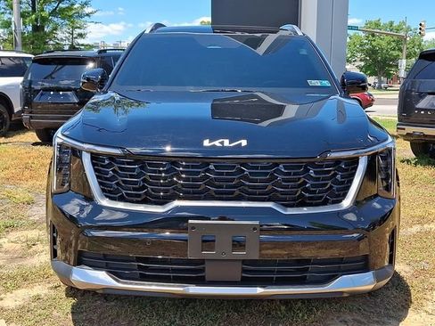 Certified 2026 Kia Sorento S w/ S Panoramic Sunroof Package FWD image 2