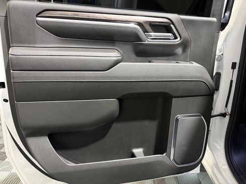 Used 2024 Chevrolet Silverado 2500 LTZ w/ LTZ Plus Package image 24