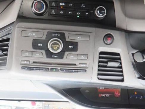 Used 2012 Honda Civic LX image 40