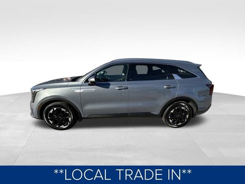 Used 2025 Kia Sorento S w/ Panoramic Sunroof Package image 12