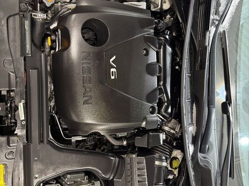 Used 2020 Nissan Maxima Platinum w/ Sport Mat Group image 10