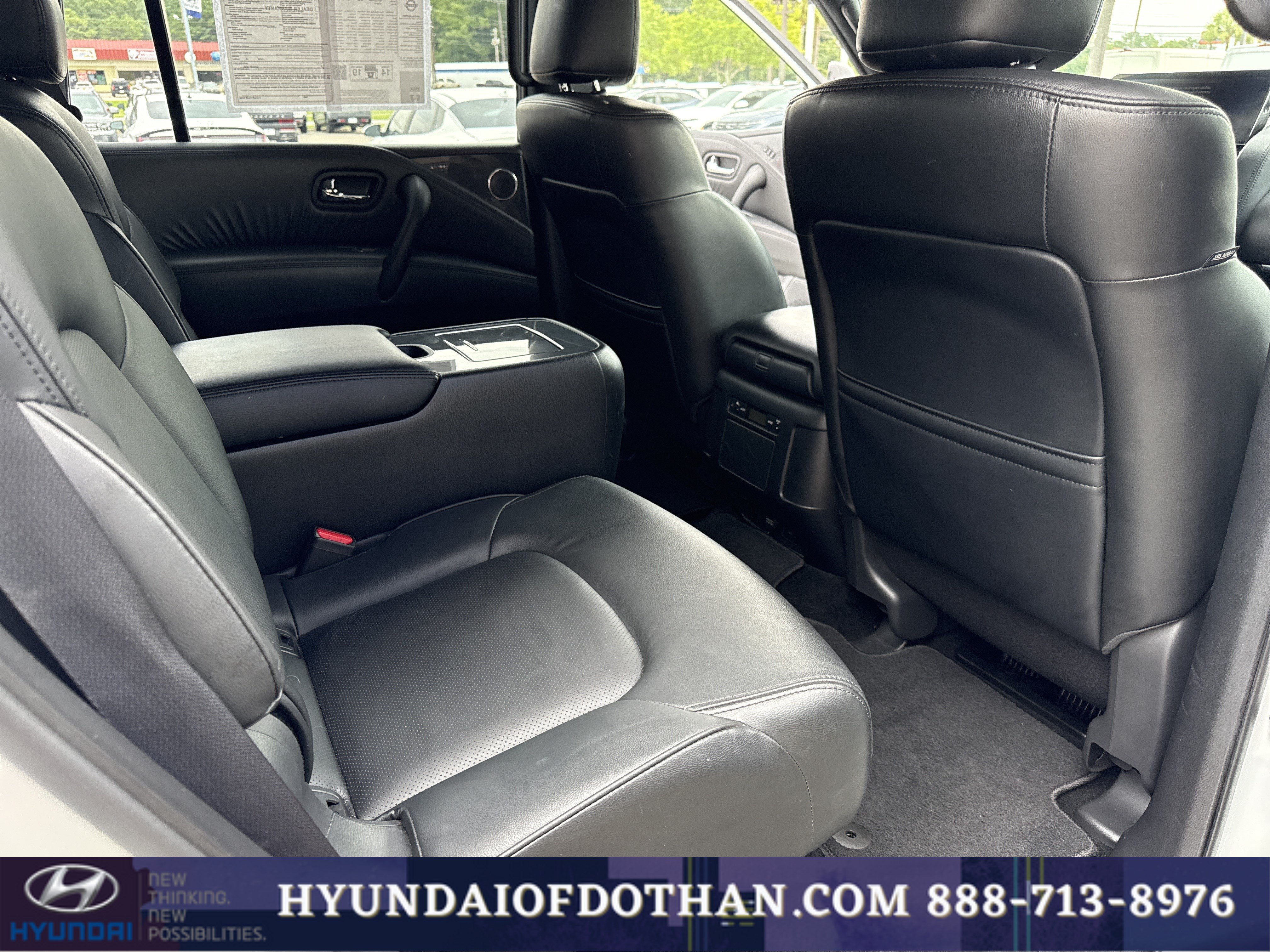 Used 2023 Nissan Armada SL w/ Midnight Edition Package RWD image 14