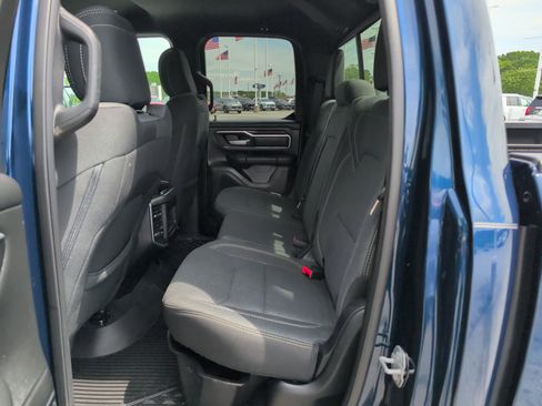 Used 2022 RAM 1500 Big Horn AWD/4WD image 30