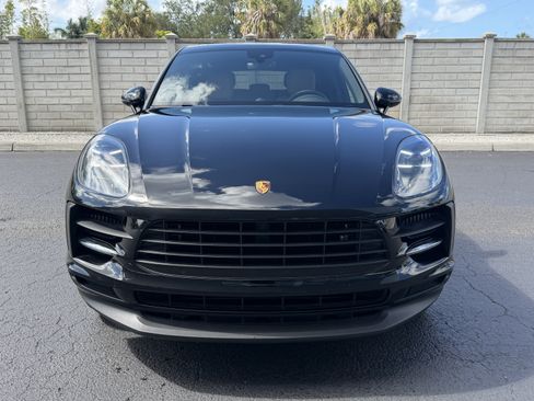 Certified 2021 Porsche Macan S AWD/4WD image 11