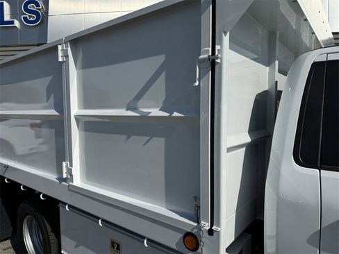 New 2024 Ford F350 XL image 7