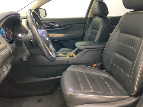 Used 2019 GMC Acadia Denali FWD image 17