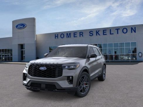 New 2026 Ford Explorer ST-Line w/ ST-Line Street Pack image 2