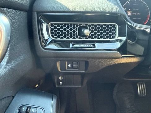 Used 2024 Honda Civic Sport image 9