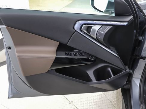 Used 2026 BMW X3 xDrive30 w/ Convenience Package image 9