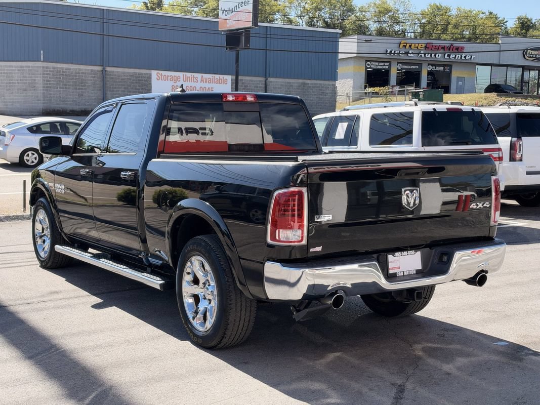 Used 2017 RAM 1500 Laramie w/ Convenience Group AWD/4WD image 4