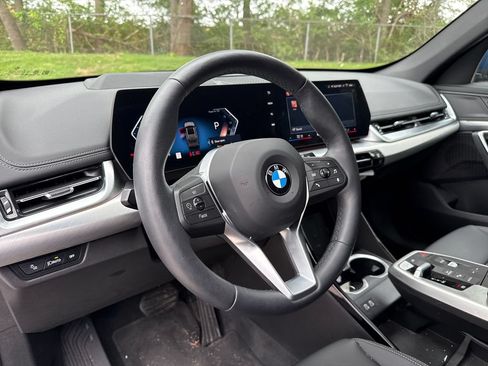 Used 2026 BMW X1 xDrive28i AWD/4WD image 14
