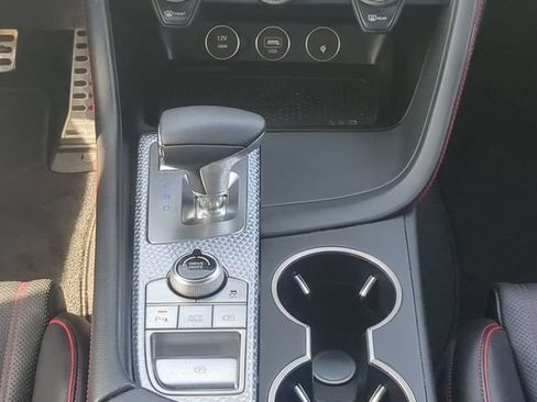 Used 2023 Genesis G70 2.0T w/ Sport Prestige Package RWD image 17