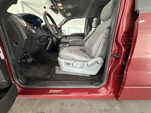 Used 2014 Ford F150 XLT w/ Equipment Group 302A Luxury AWD/4WD image 15