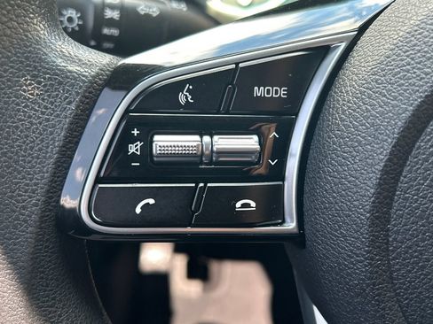 Used 2020 Kia Optima LX image 30