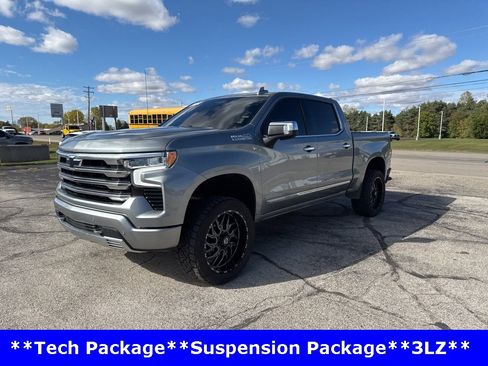 Used 2024 Chevrolet Silverado 1500 High Country w/ Technology Package image 5