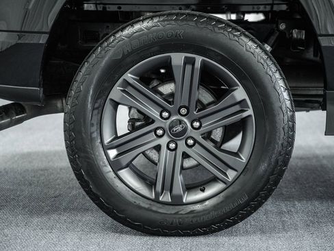 Certified 2023 Ford F150 Lariat w/ Equipment Group 502A High image 15