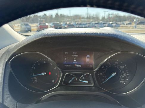 Used 2017 Ford Focus SE image 12