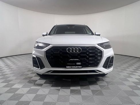 Certified 2023 Audi Q5 2.0T Premium Plus w/ Premium Plus Package image 2