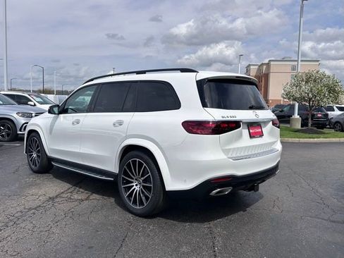 New 2026 Mercedes-Benz GLS 580 4MATIC image 8