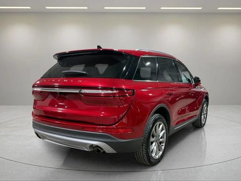 Used 2021 Lincoln Corsair AWD w/ Premium Package image 3