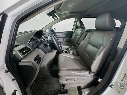 Used 2015 Honda Odyssey EX-L image 13