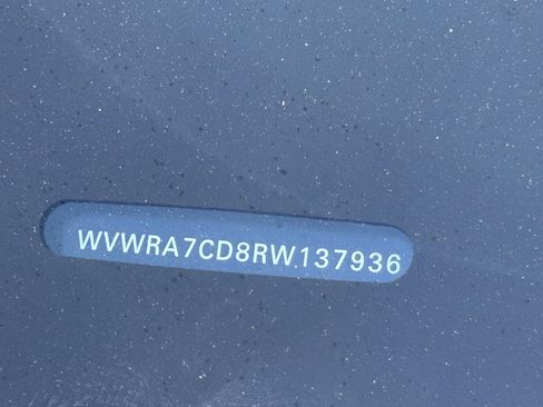 Certified 2024 Volkswagen GTI SE FWD image 30