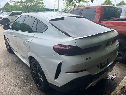 Used 2025 BMW X6 M60i AWD/4WD image 4