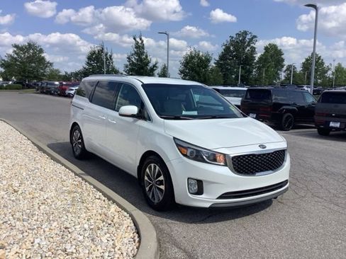Used 2015 Kia Sedona SX FWD image 5