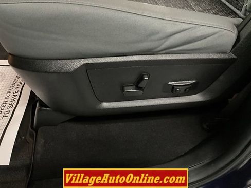 Used 2013 RAM 1500 Big Horn image 15