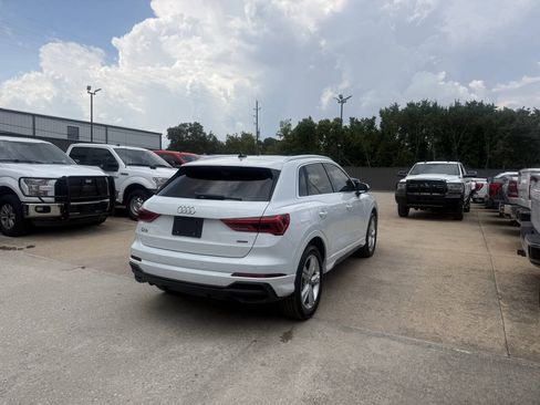 Used 2023 Audi Q3 2.0T Premium Plus AWD/4WD image 4